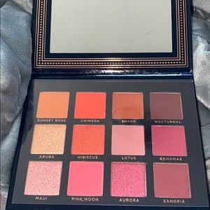 Ace beaute scarlet dusk pallete